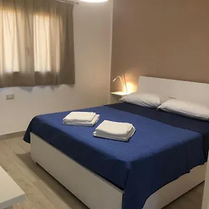 Pensión Casa Giulia, Niscemi